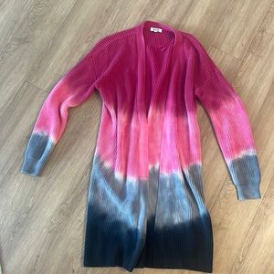 Mid length cotton ombré cardigan. Gently worn gorg on  100percent cotton